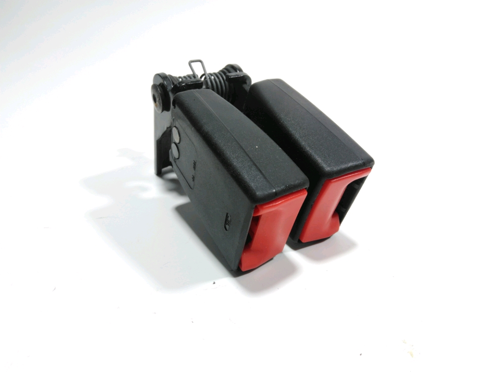 Ancrage ceinture arrière droit