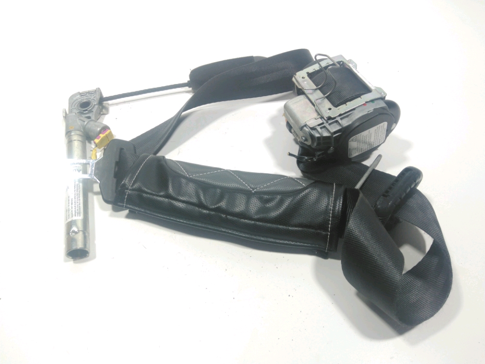 Ceinture avant droite