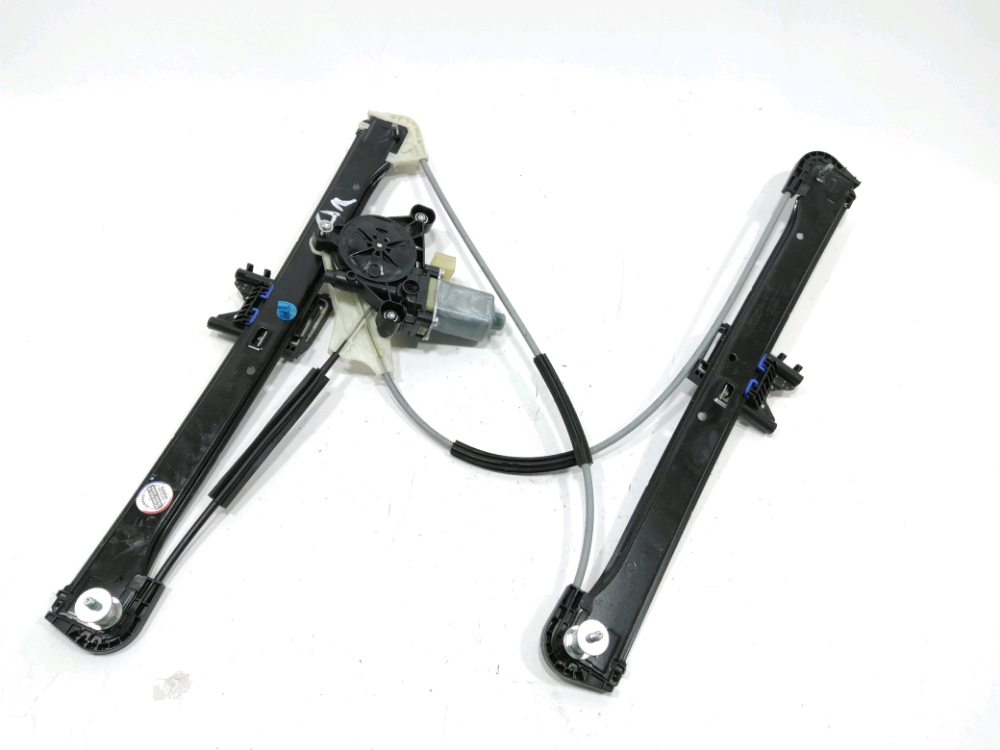 Lève-vitre électrique avant droit