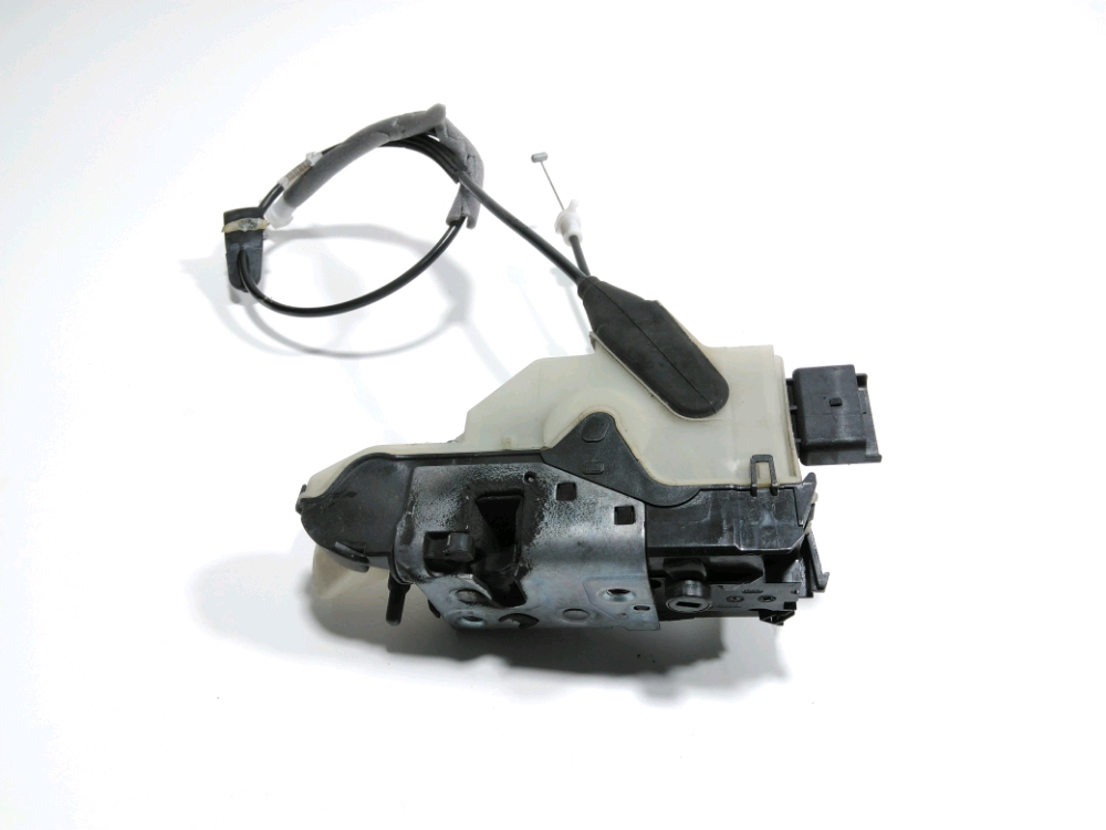 Serrure de porte avant gauche