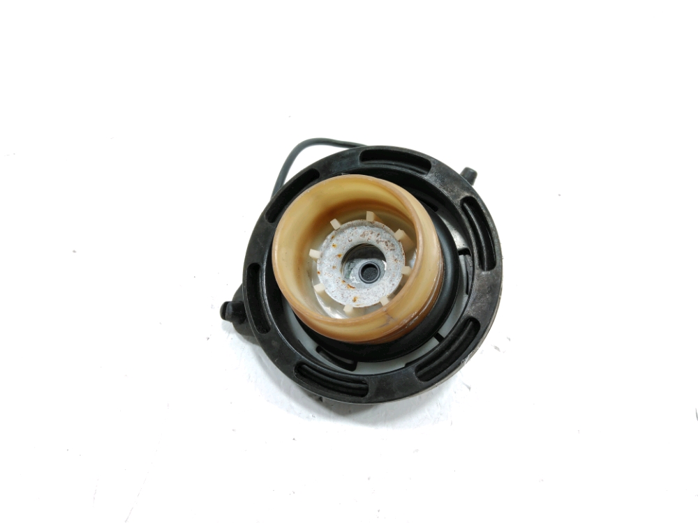Bouchon de réservoir à carburant