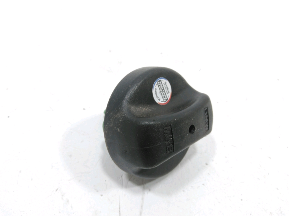 Bouchon de réservoir à carburant