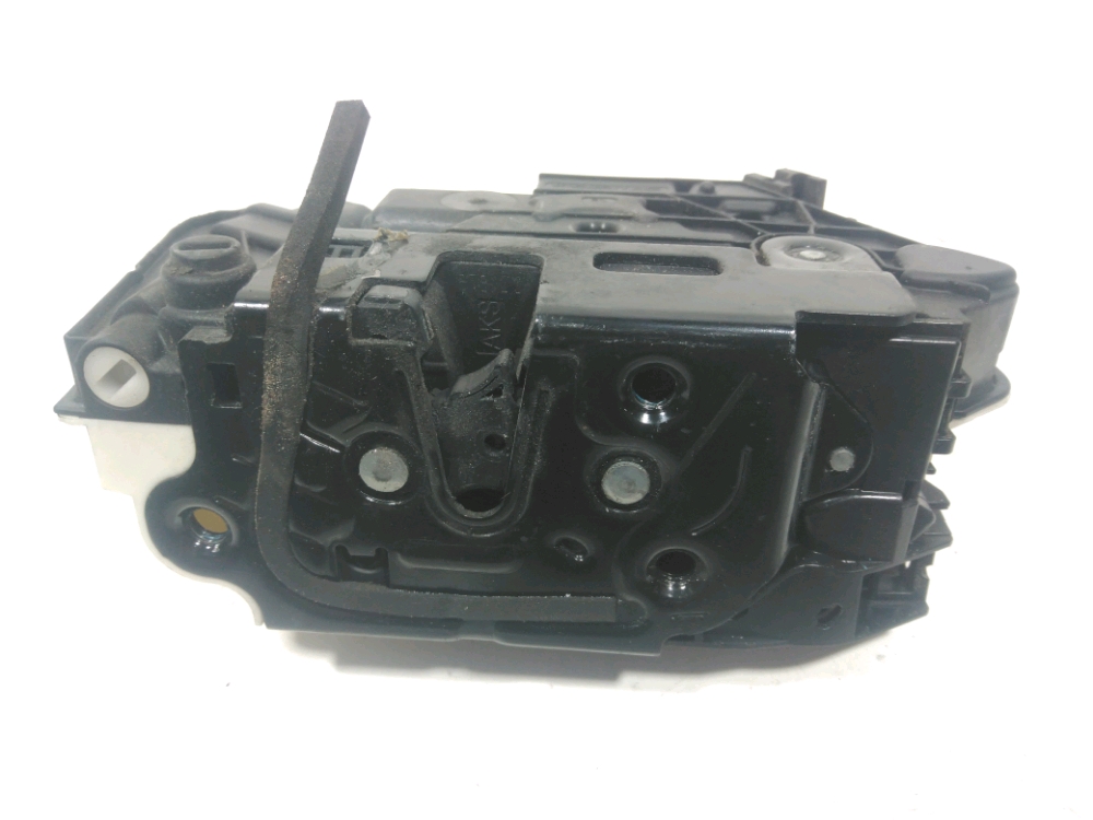 Serrure de porte arrière gauche