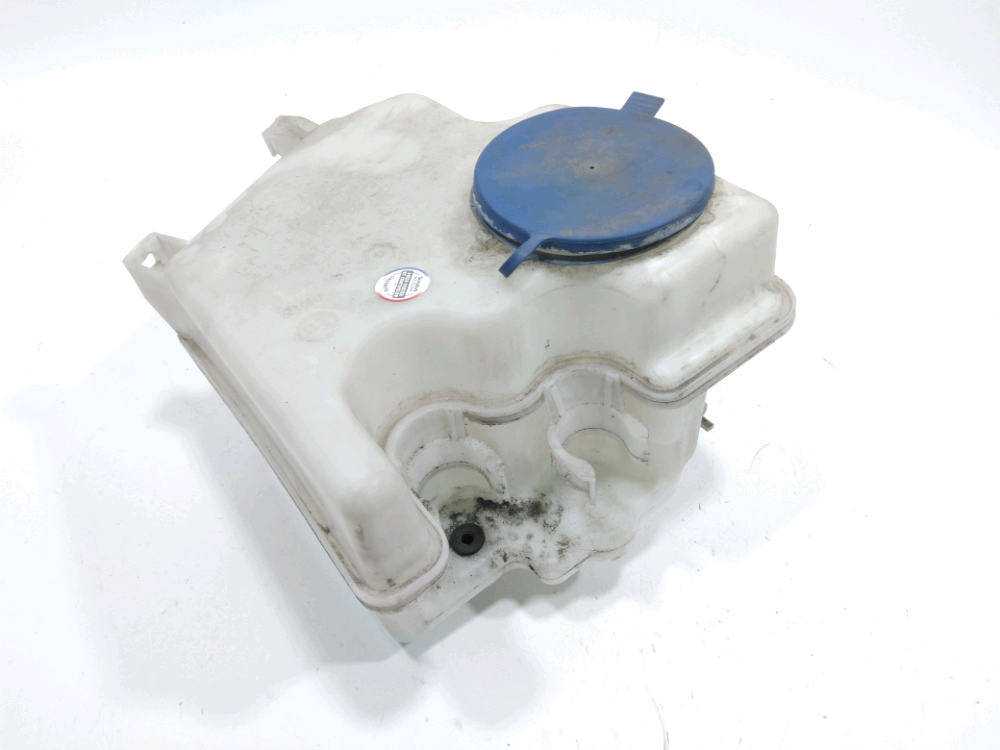 Réservoir de lave glace avant