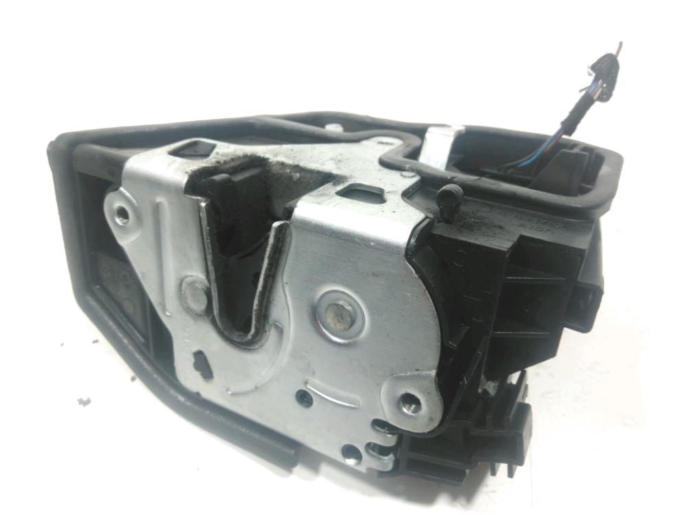 Serrure de porte arrière gauche