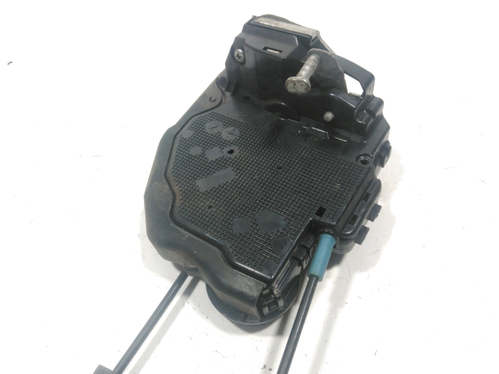 Serrure de porte arrière gauche