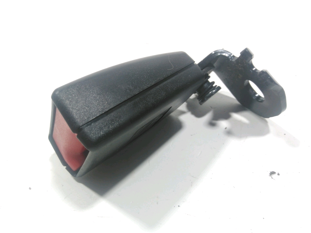 Ancrage ceinture arriere droit