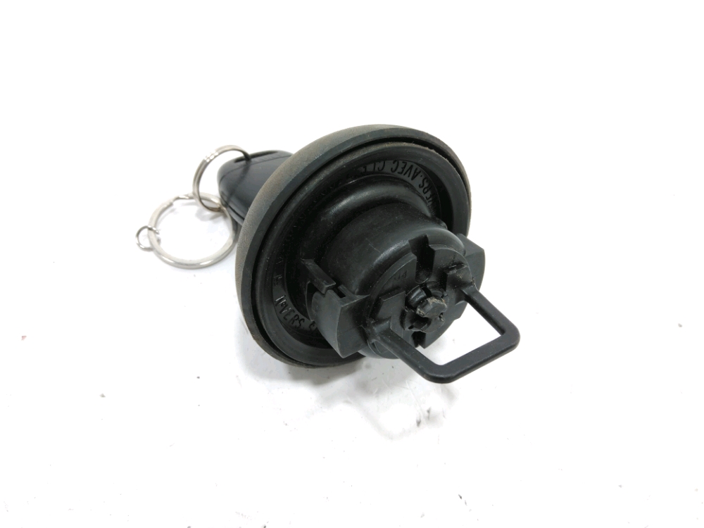 Bouchon de réservoir à carburant