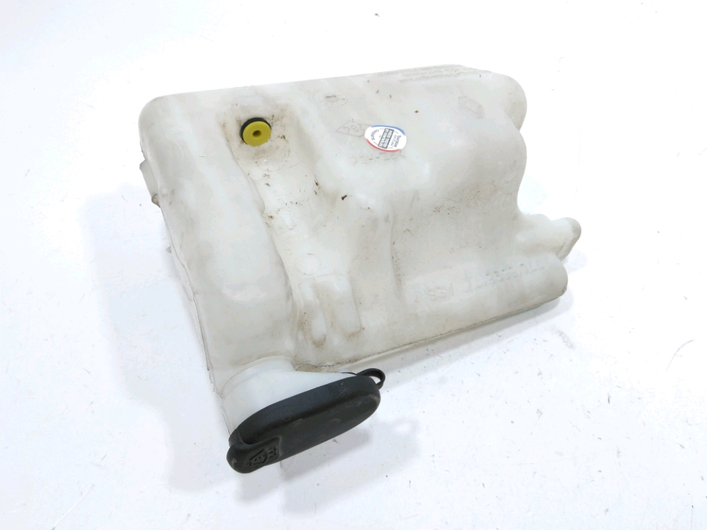 Réservoir de lave glace avant