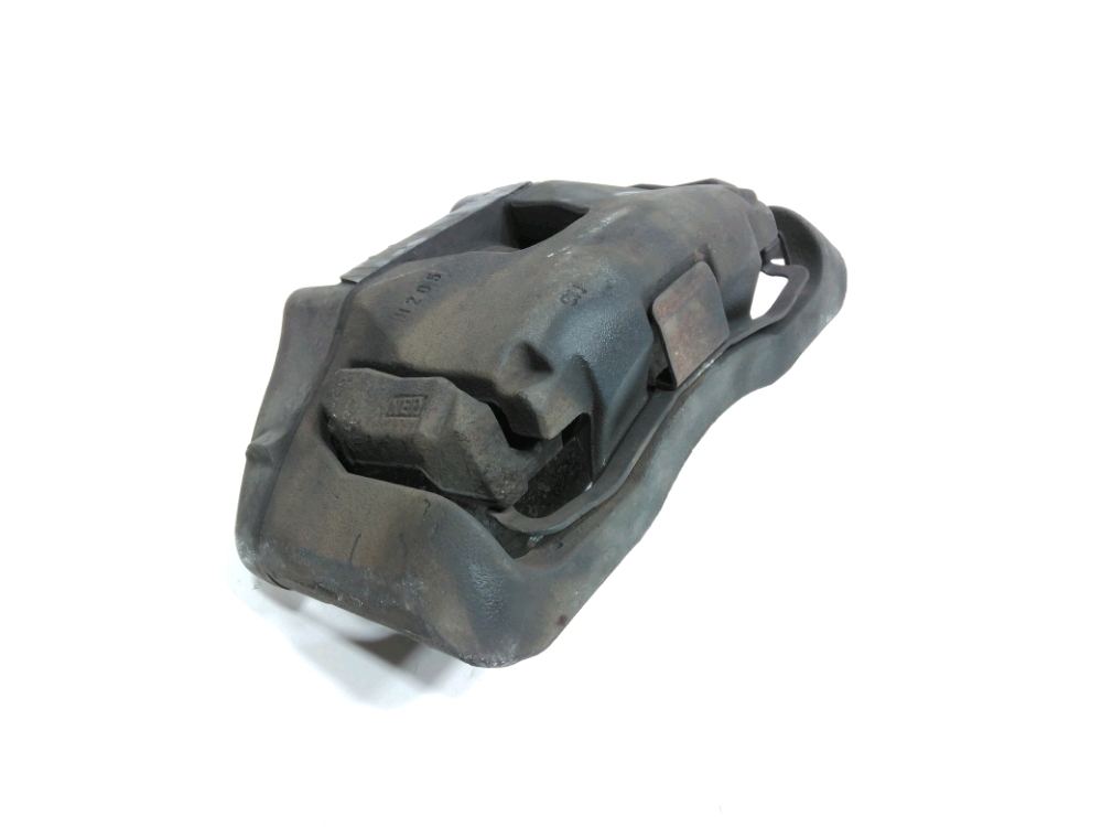 Etrier de frein avant gauche