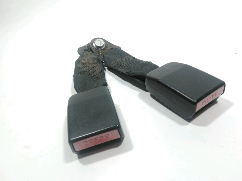 Ancrage ceinture arrière droit
