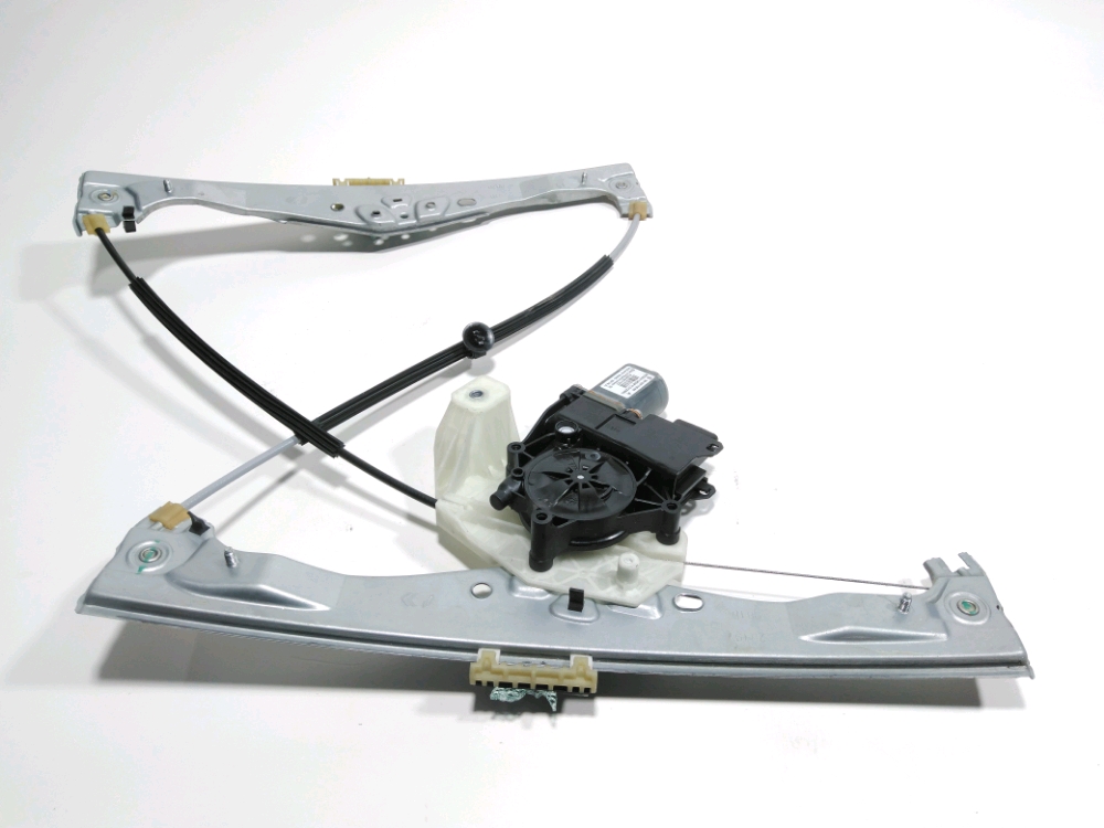 Lève-vitre électrique avant droit