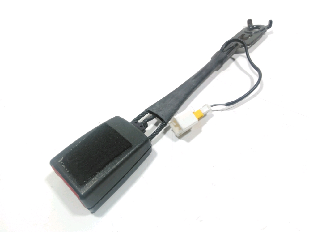 Ancrage ceinture avant gauche