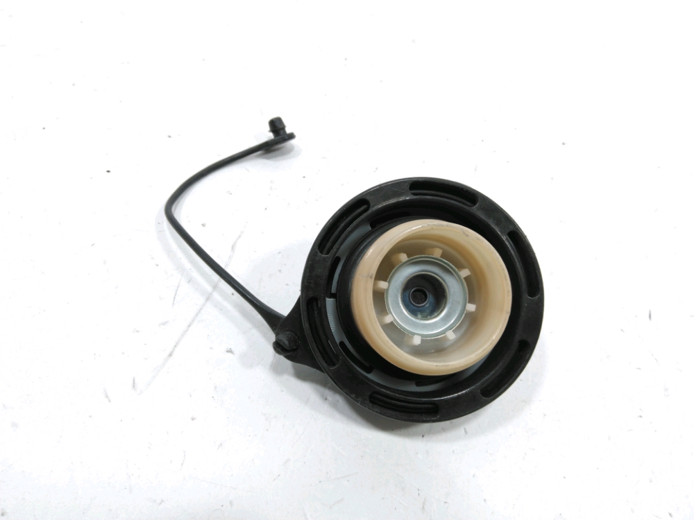 Bouchon de réservoir à carburant