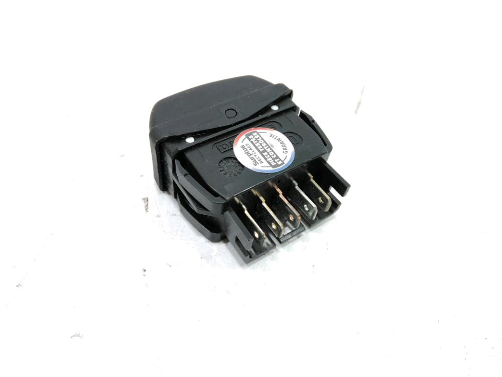 Commande lève-vitre avant droit