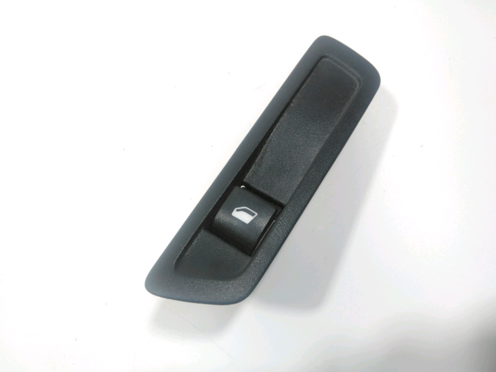 Commande lève-vitre avant gauche