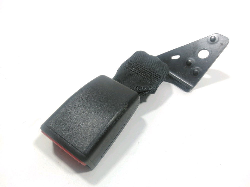 Ancrage ceinture arriere gauche