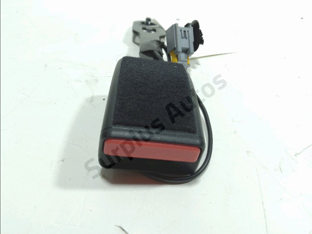 Ancrage ceinture avant gauche