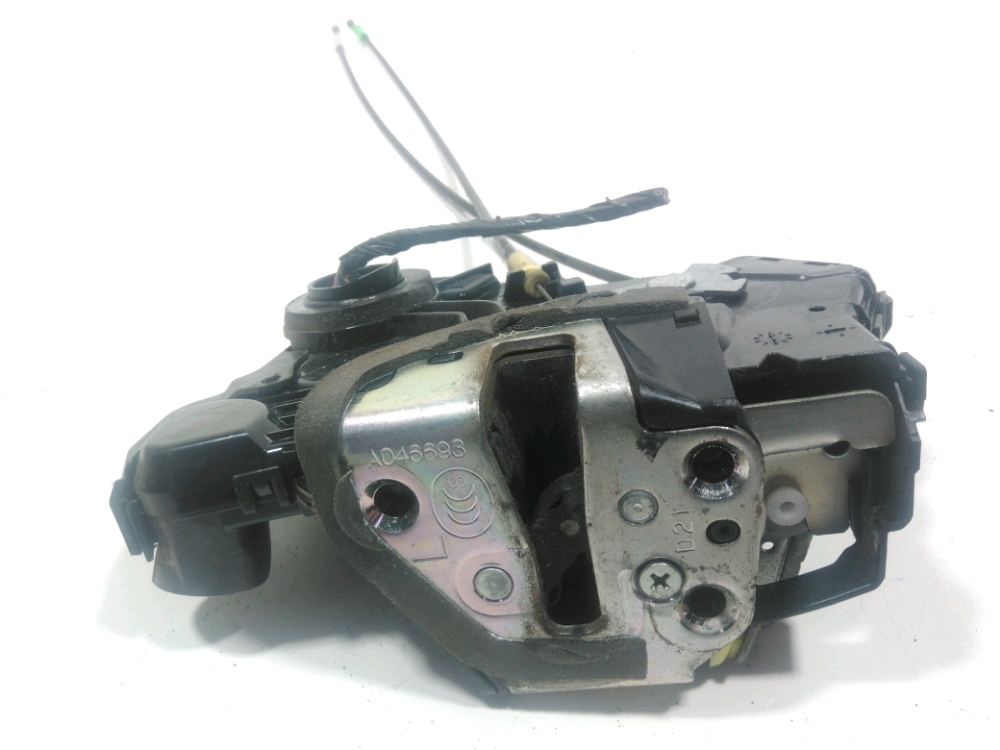 Serrure de porte avant gauche