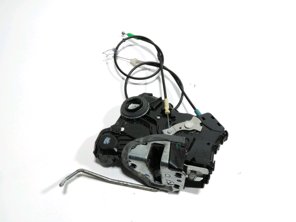 Serrure de porte avant gauche