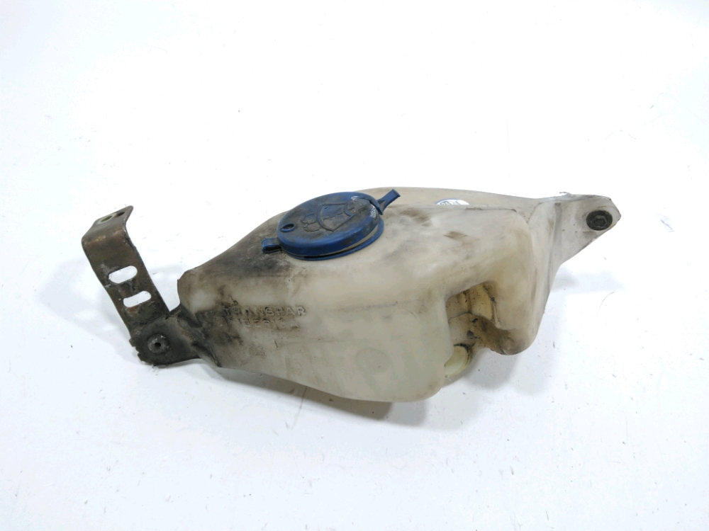 Réservoir de lave glace avant