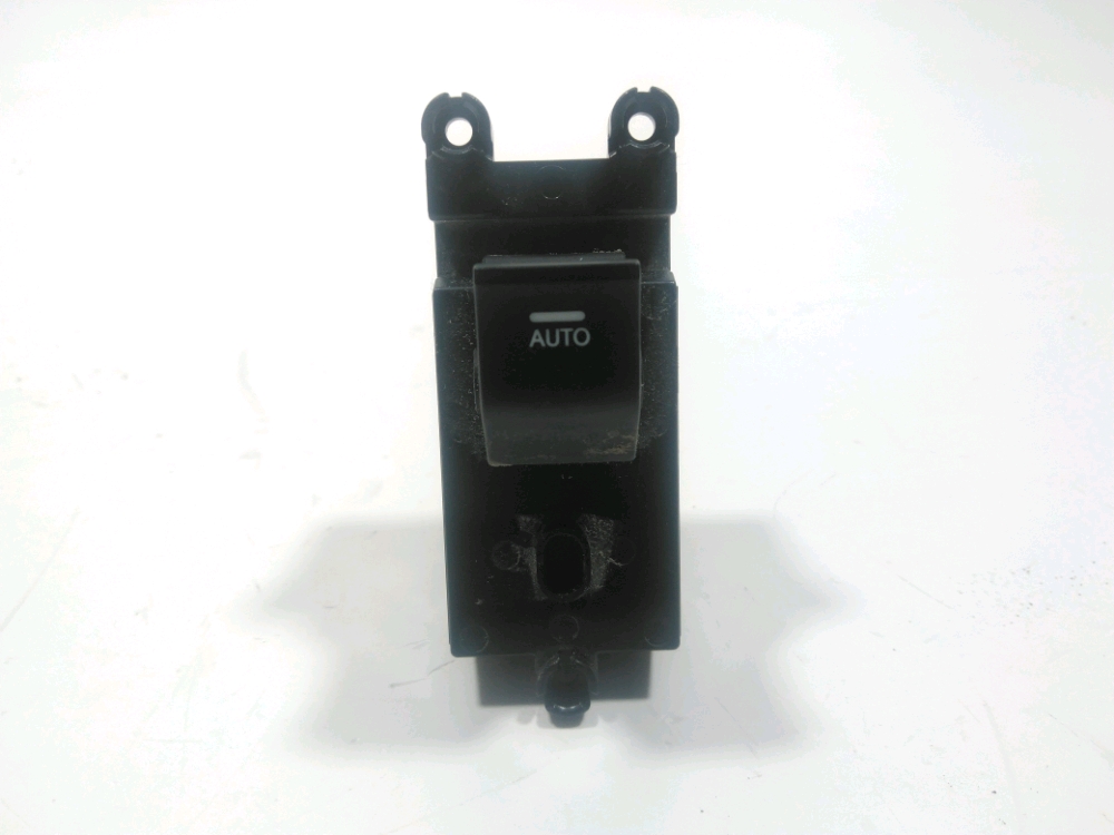 Commande lève-vitre avant droit