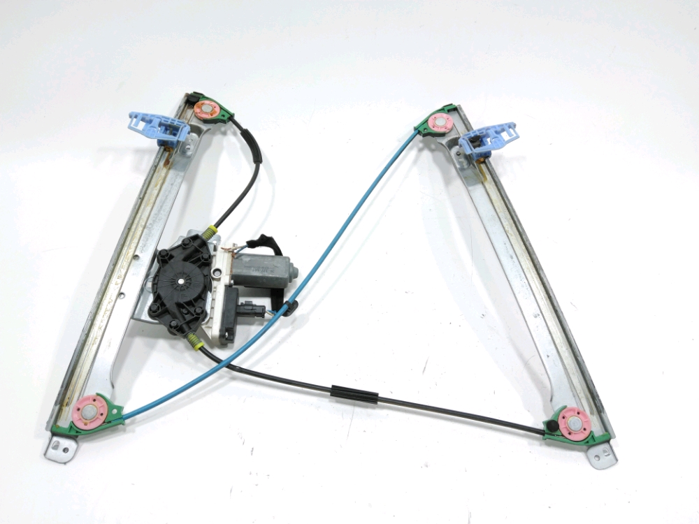 Lève-vitre électrique avant droit