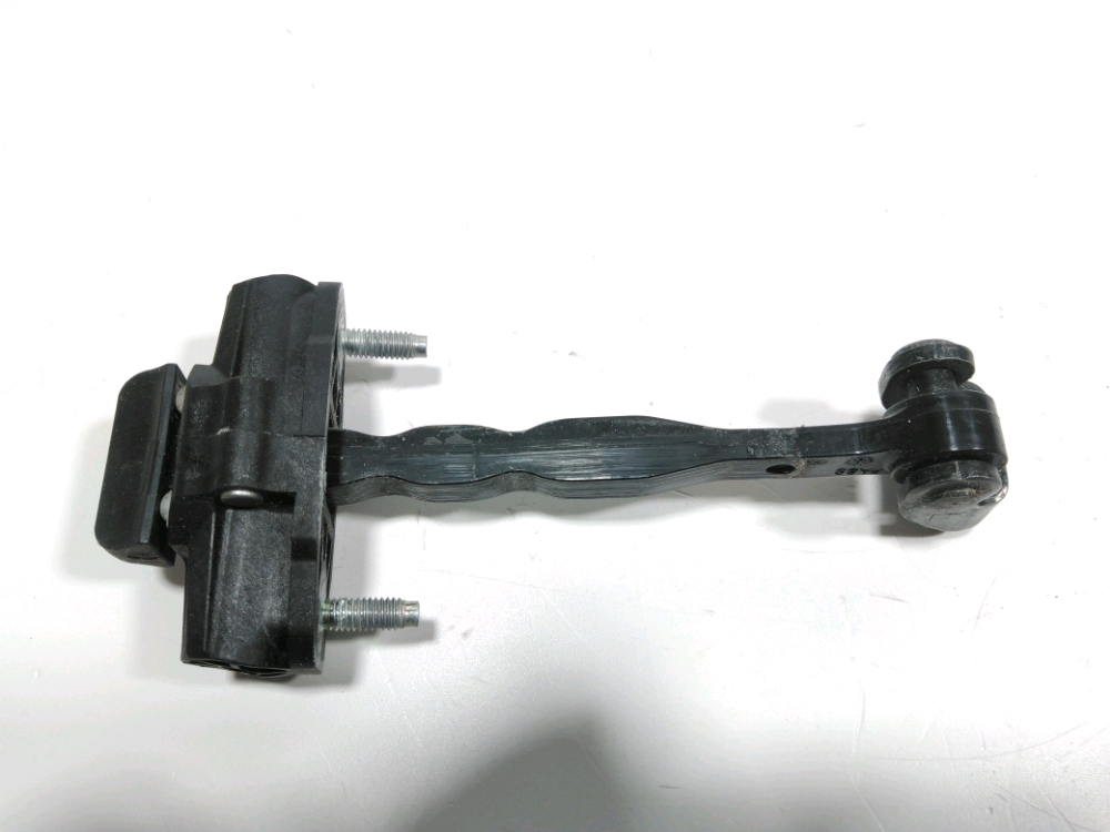 Tirant de porte avant droit