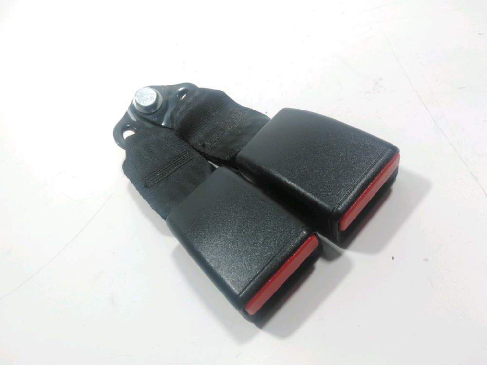 Ancrage ceinture arrière droit