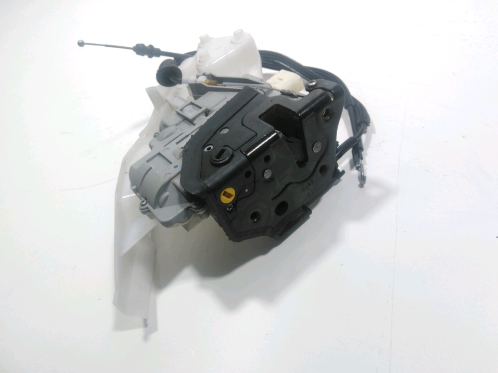 Serrure de porte arriere gauche