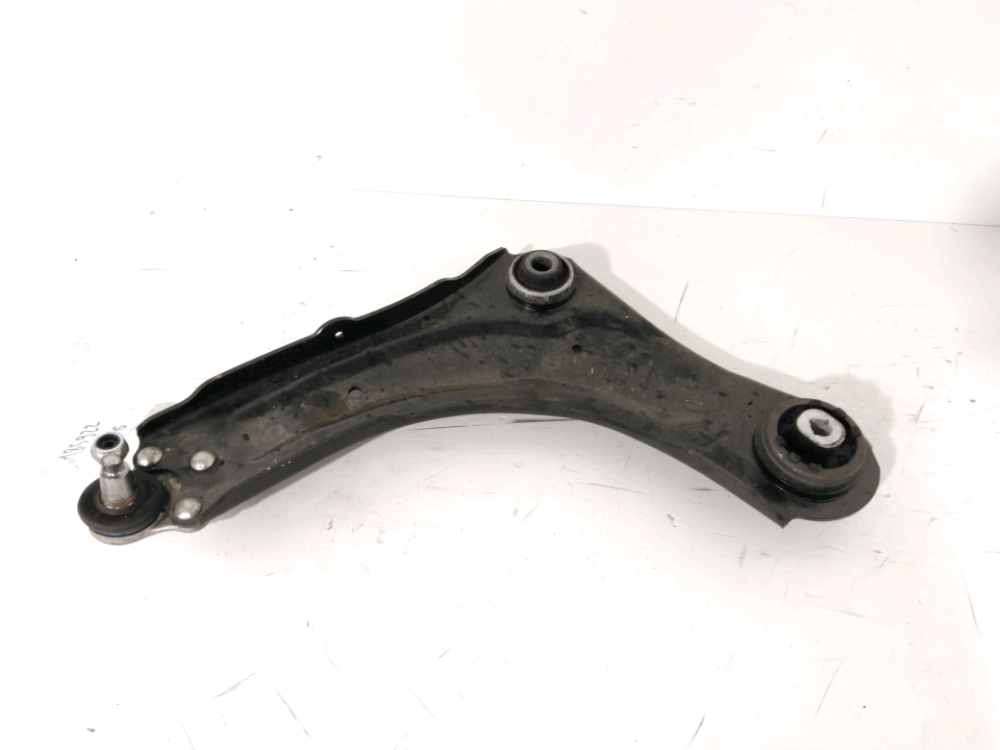 Triangle inférieur avant gauche