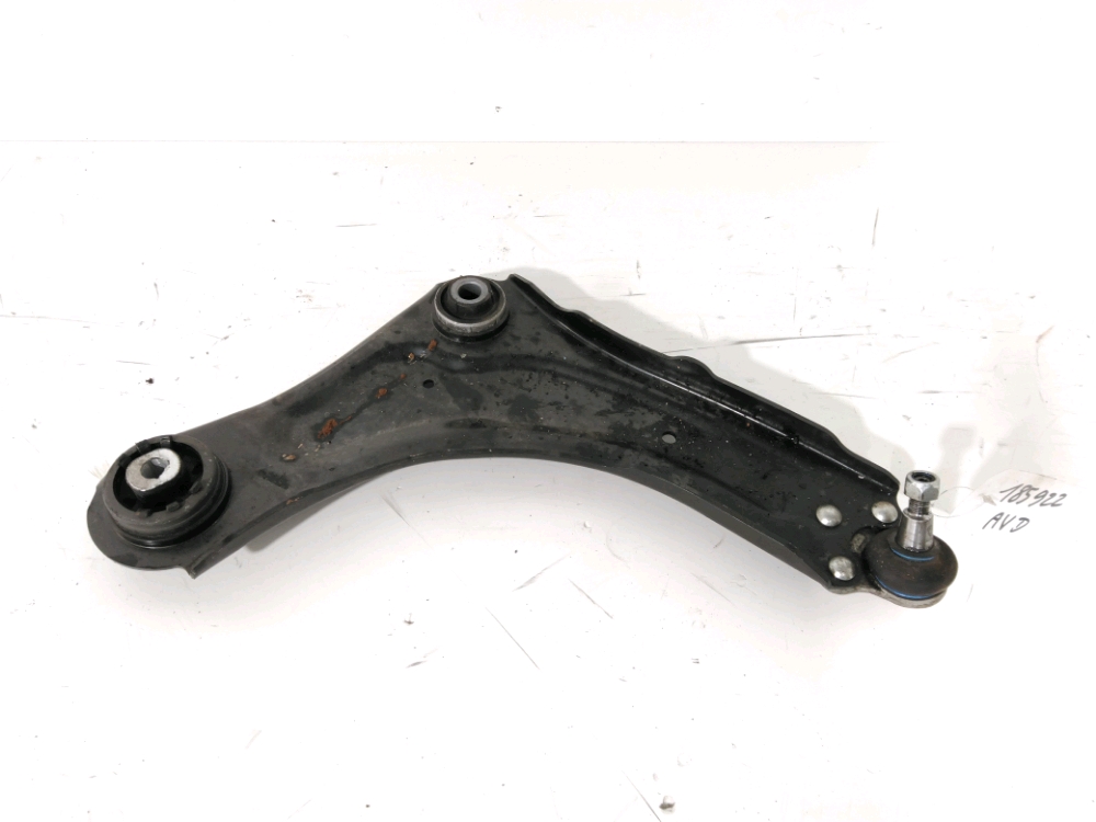 Triangle inférieur avant droit