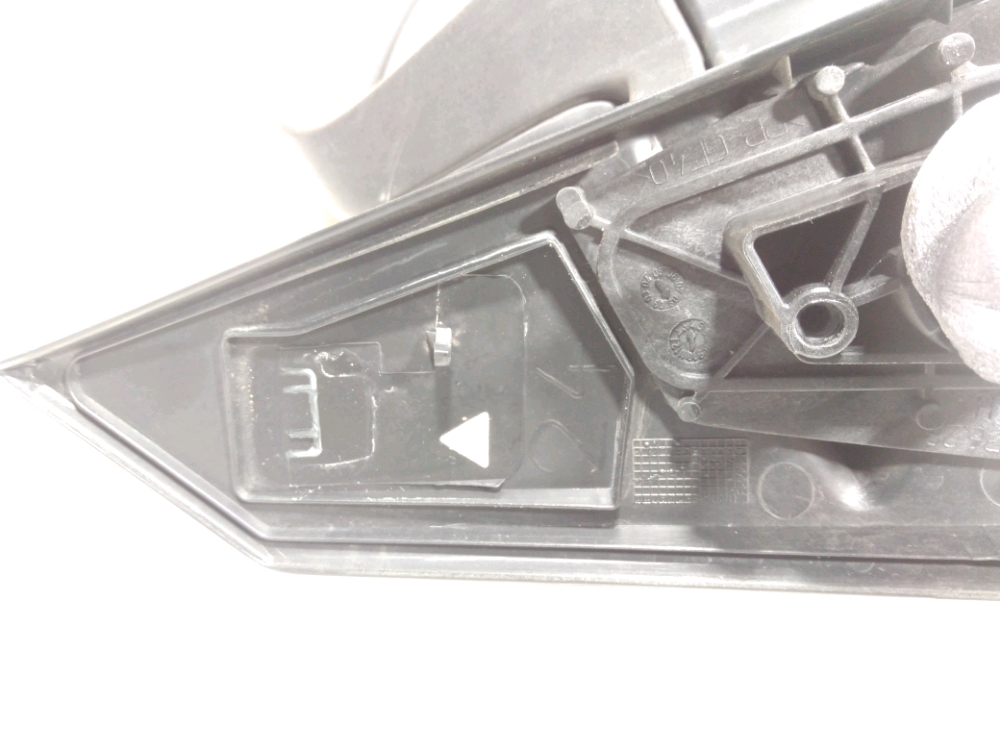 Rétroviseur électrique droit