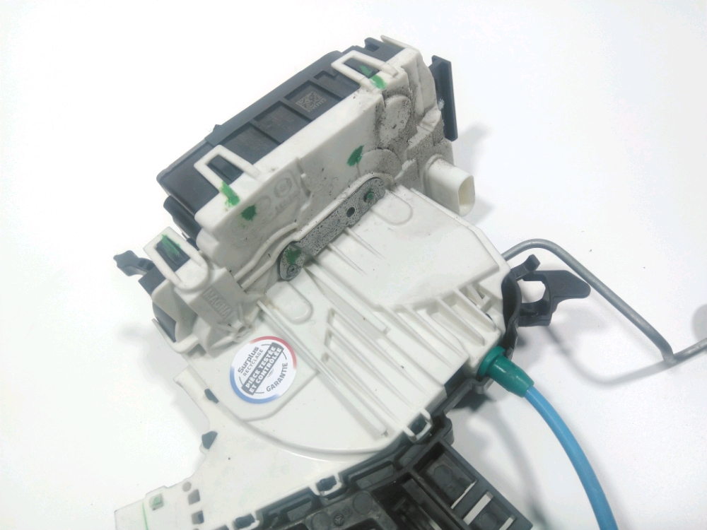 Serrure de porte arrière droite