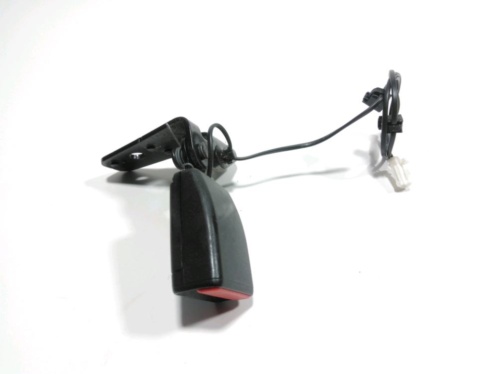 Ancrage ceinture arriere gauche