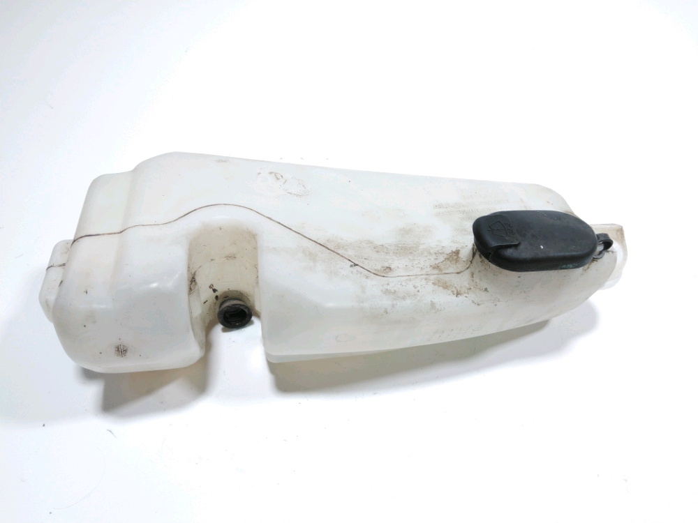 Réservoir de lave glace avant