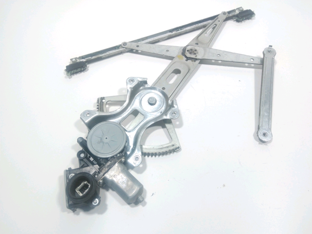 Lève-vitre électrique avant gauche