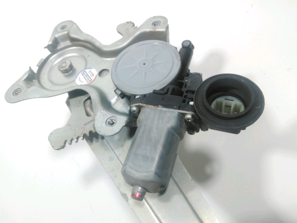 Lève-vitre électrique arrière gauche