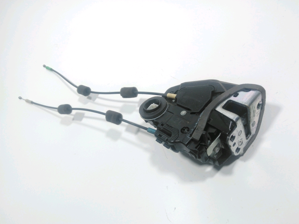 Serrure de porte arrière droite