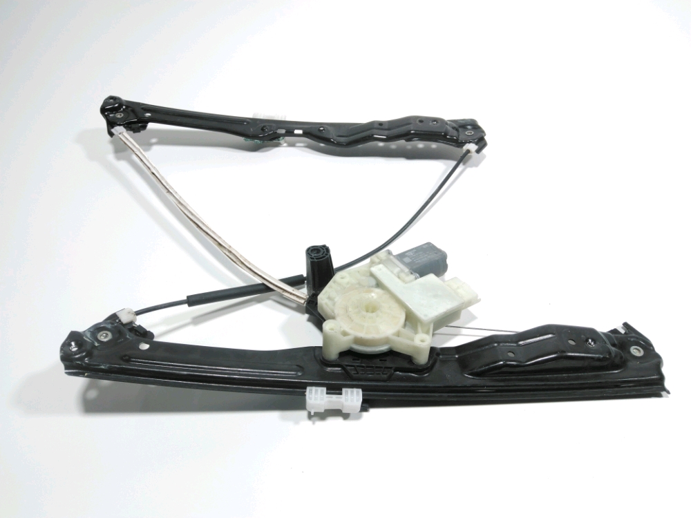 Lève-vitre électrique avant droit