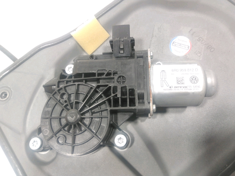 Lève-vitre électrique arrière droit