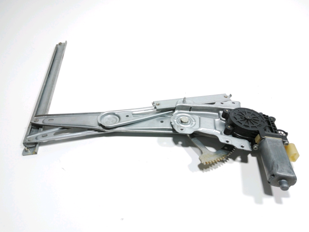 Leve-vitre electrique avant droit