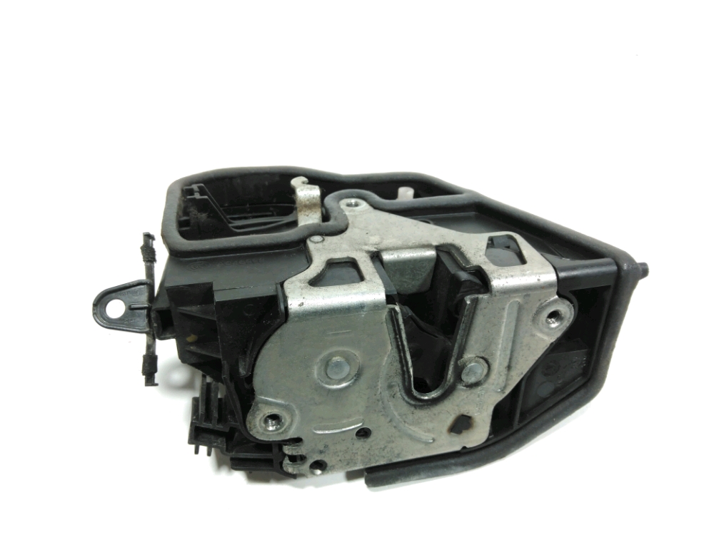 Serrure de porte avant droite