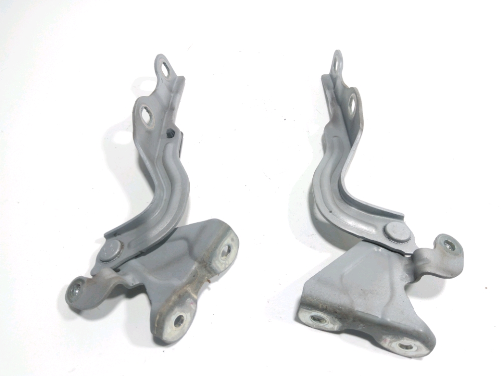 Jeu de charnieres de capot