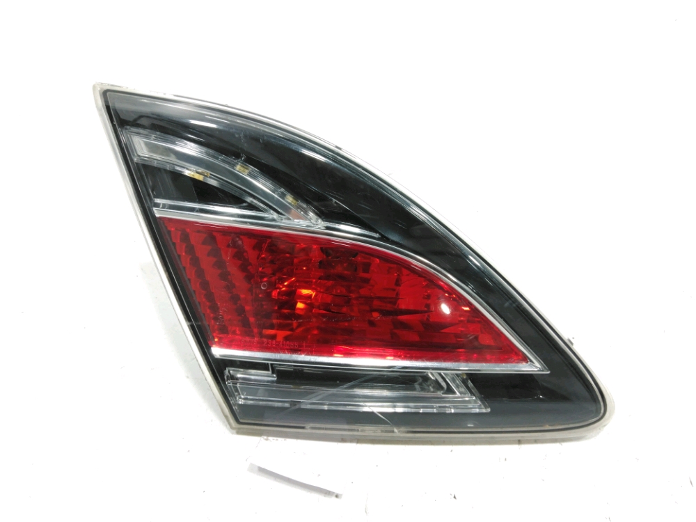 Feu arriere interieur gauche