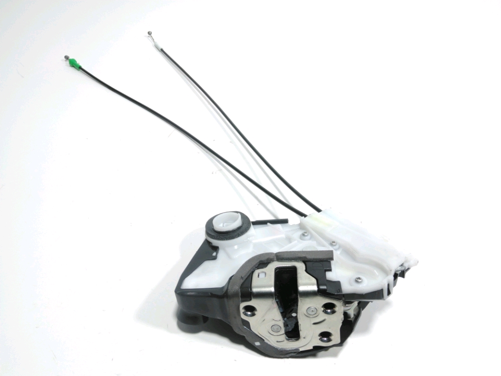 Serrure de porte avant gauche