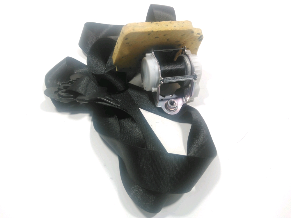 Ceinture avant droite