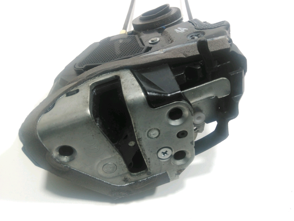 Serrure de porte arrière gauche