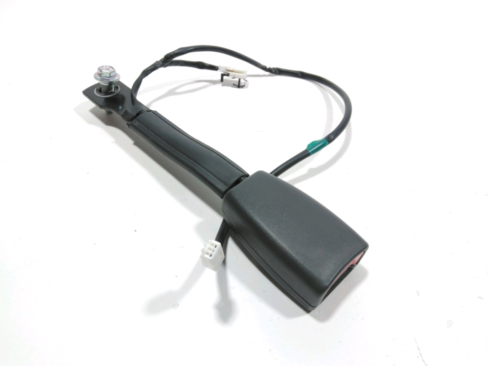 Ancrage ceinture avant droit