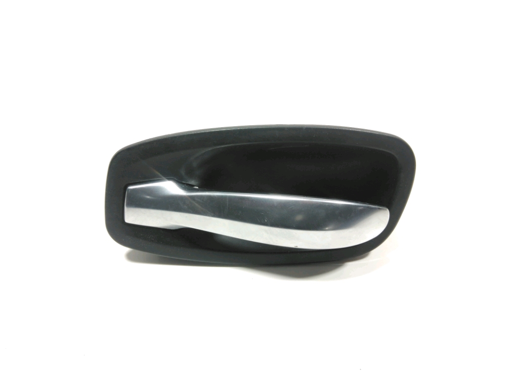 Poignee interieure porte avant gauche